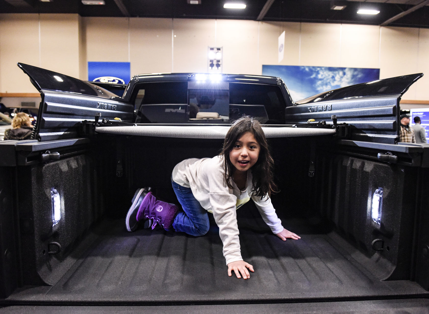 021019-mda-nws-autoshow-05.jpg